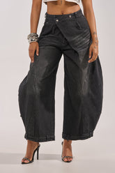 IZZY RELAXED DENIM IN BLACK WASH