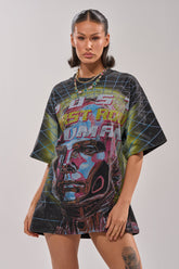 FIRST ROW NEW METAVERSE OVERSIZED GRAPHIC TEE