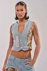 GUESS WHO STRIPE DENIM BUTTON DOWN