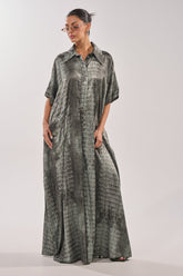 SHE'S RICH OVERSIZED JUMPSUIT IN SNAKE
