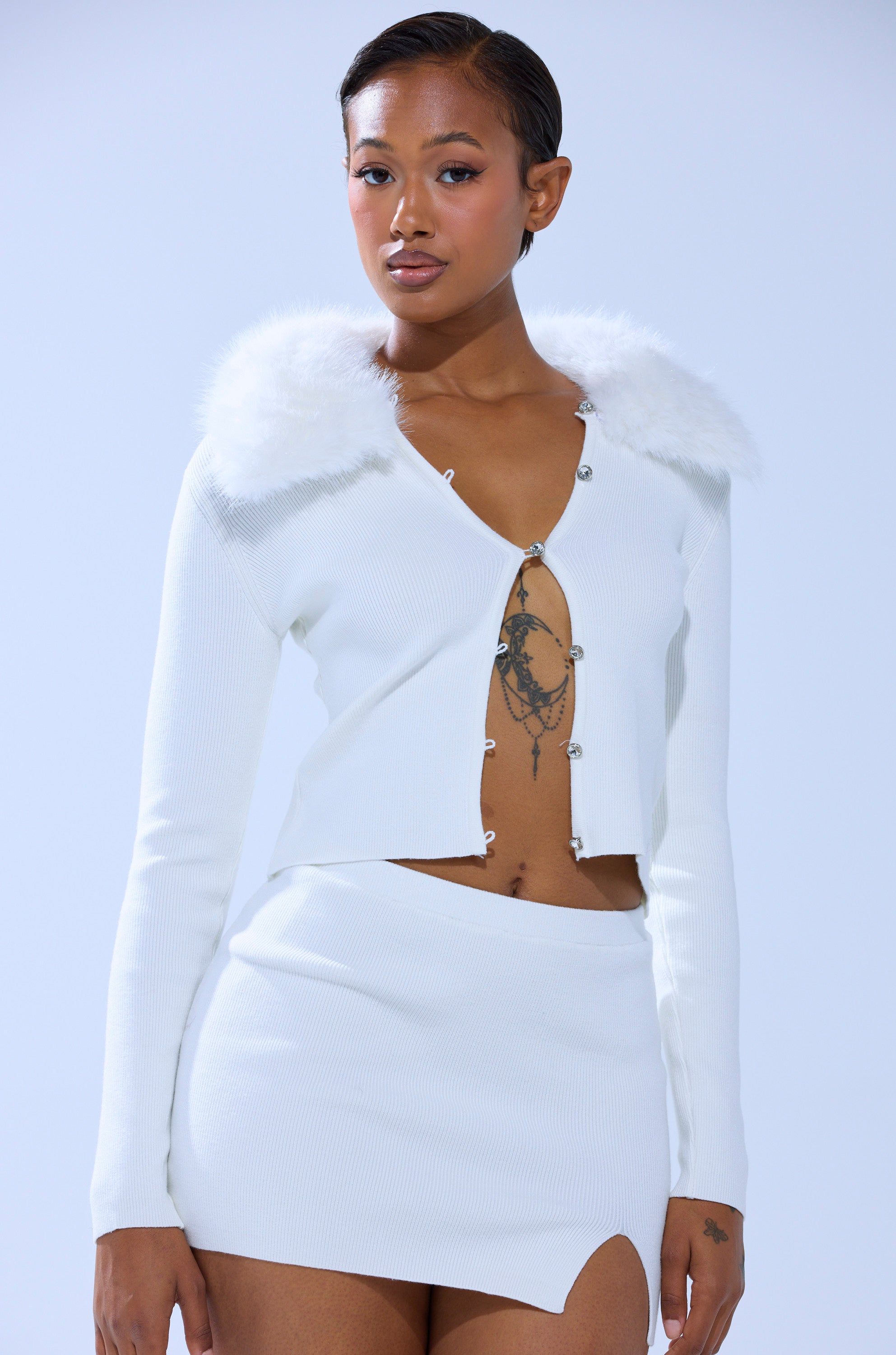 READY FOR THE SNOW CARDIGAN WITH FUR TRIM